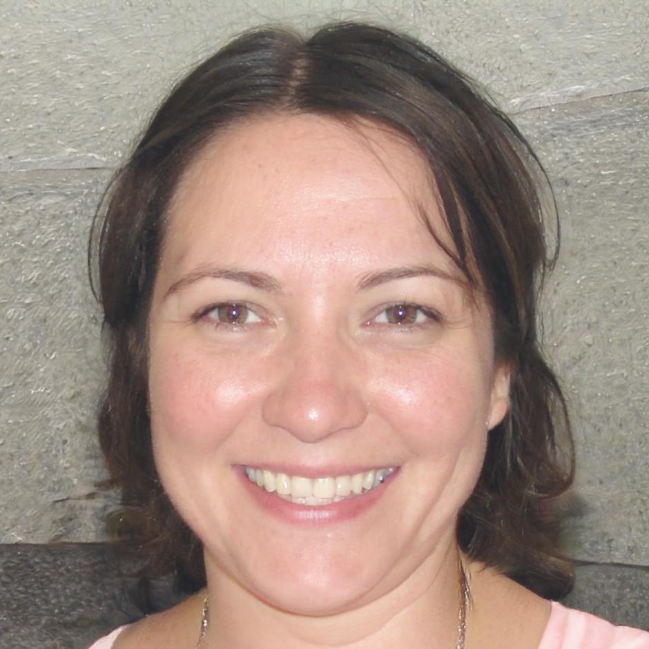 Sari Kusuma, Kepala Tim Infrastruktur Teknologi Hyrgen